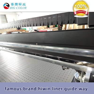 Imprimante à plat UV de haute précision pour l'impression sur des carreaux en céramique en verre en bois en métal en PVC